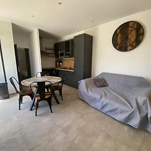 maison-moderne-avec-jardin-a-marseille.fr-provencehotel.com/